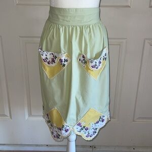 Anthropologie Light Green Floral Handkerchief Pocket And Hem Adult Apron